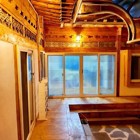 Hwangridangil Adamjeong Hotell Gyeongju Eksteriør bilde